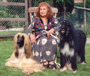 a_2001_Juliette_with_Julie_and_Motec-Zuma.jpg