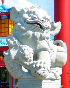 Fu Dog Statue.jpg